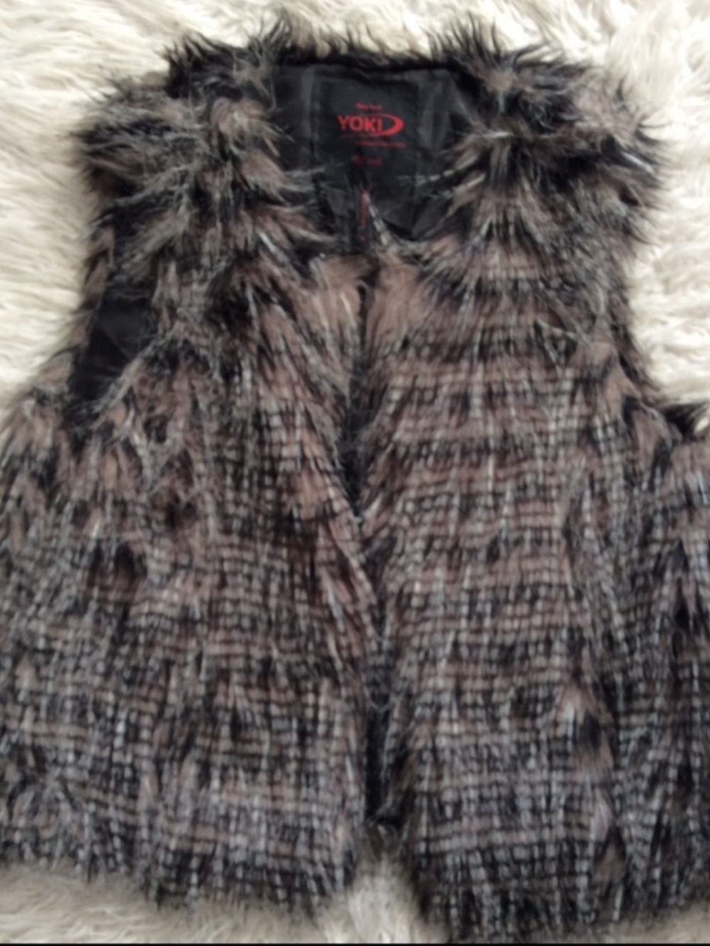 Yoki NY Faux Fur Vest